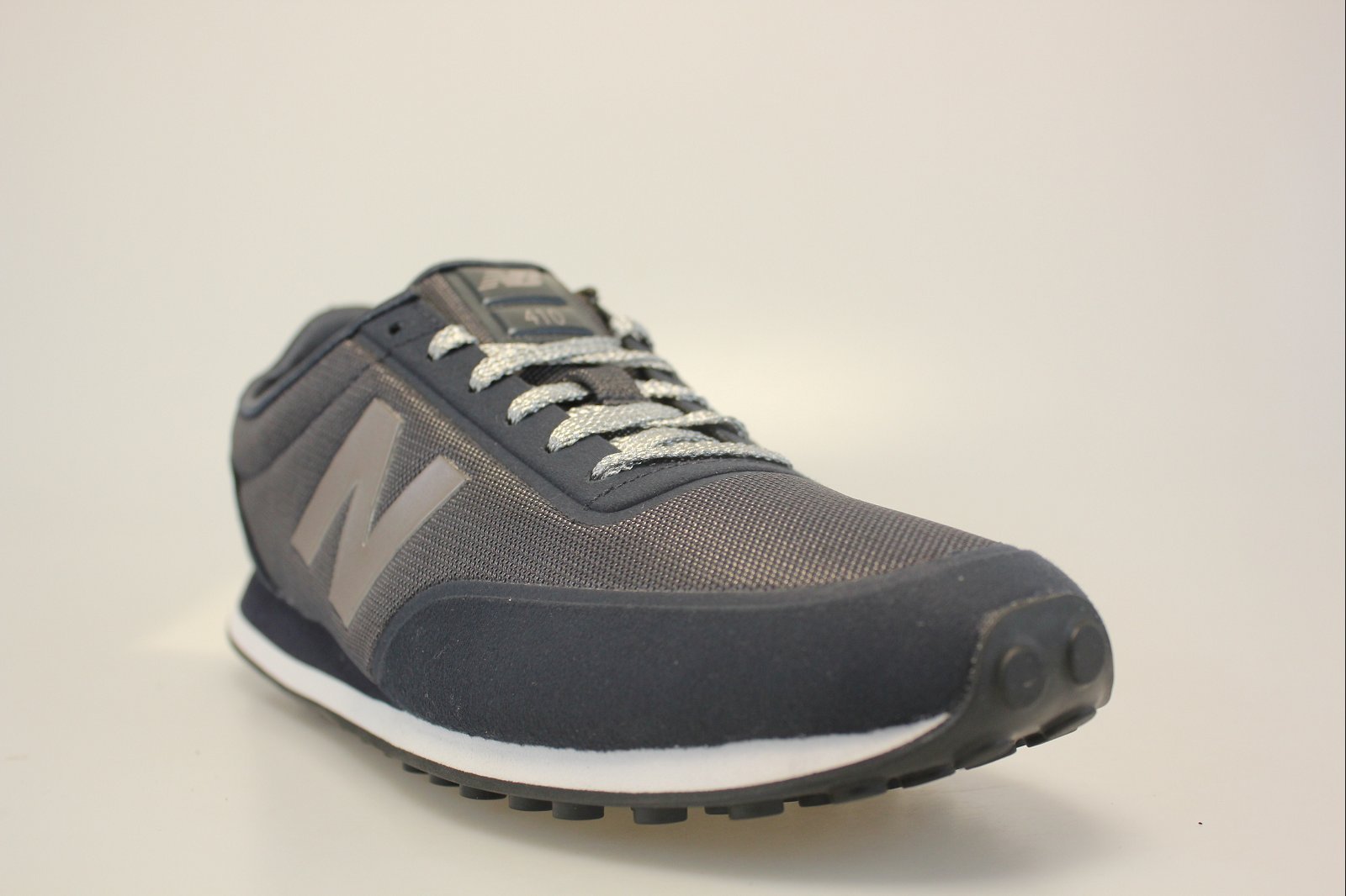 new balance u410 bleu marine argent